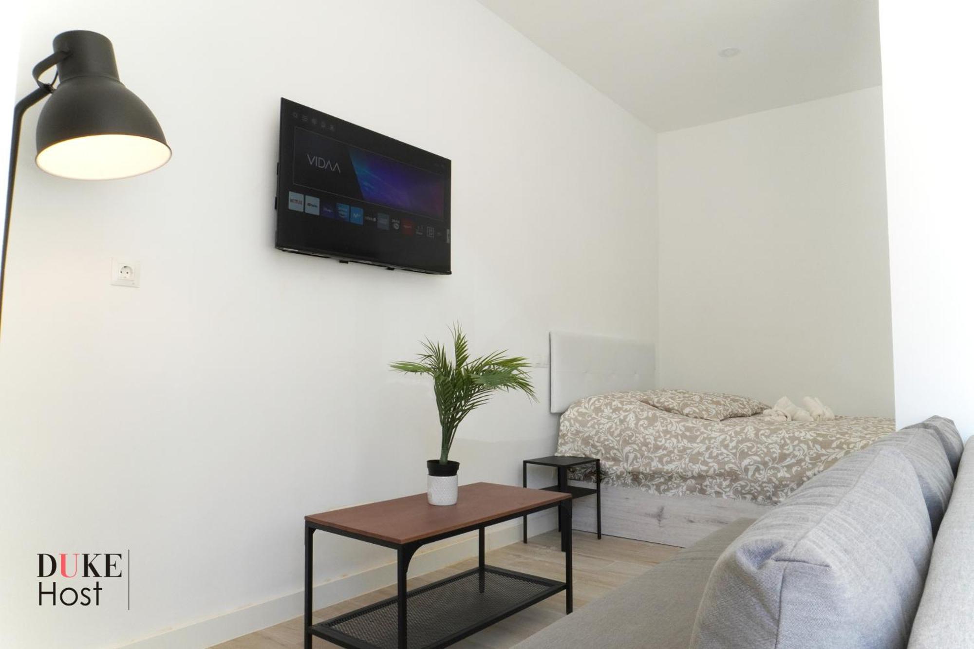 Casa De Huespedes Carabanchel1 Hotel Madrid Bagian luar foto